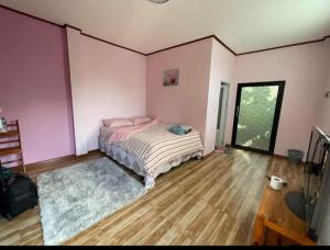 หลับสบายที่ดอยตุง Zuh meh ja Home lodge