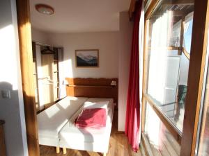 Appartements Appartement Chamrousse, 2 pieces, 6 personnes - FR-1-549-125 : photos des chambres