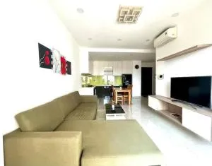 Luxury Apartment near Airport - Bình Hòa Xã