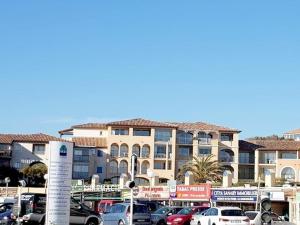 Appartements Appartement Six-Fours-les-Plages, 2 pieces, 4 personnes - FR-1-316-109 : photos des chambres