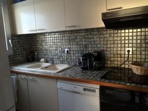 Appartement 4 personnes proche centre ville de Royan avec terrasse et parking privé - FR-1-494-88