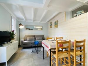 Villa Patio proche Océan, Terrasse, Piscine et Parking Privé - FR-1-413-174