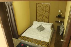 1 MINUTES TO TOWER SENTRAL INTAN HOMESTAY 6 ROOMS