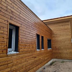 Maisons de vacances Maison en bois chaleureuse avec bain nordique : photos des chambres