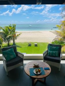 Summer Breeze Beachfront Luxury Apartment Pointe d'Esny
