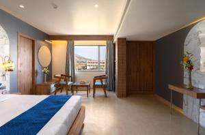 Redolence Aravali Tree