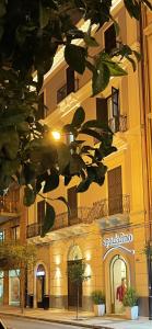 Donna Teresa Central & Cozy Apartment