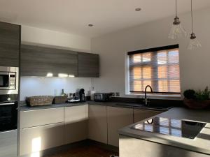 16 St Martins near to Steep Hill