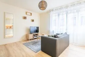 Le Chic - Appartement Élégant & Cosy en Hyper-Centre de Douai - Corbehem