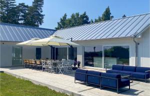 Cozy Home In Skivarp With Wifi