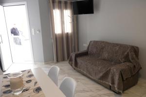 Bright & Comfy Apartments near the beach