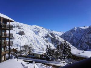 Appartement à Orcières Merlette - 6 pers, 45m² - Proche pistes et commerces, WIFI inclus - FR-1-636-150