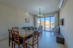 Brand-New Family House in Tawila El Gouna Lagoon and Pool Access