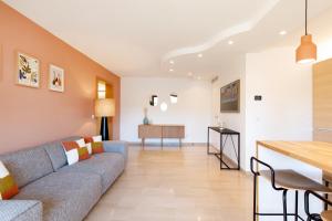 Citybeach SOHA- Rue dAntibes - 2 BdR 2 BthR 1 toil - Clim Terrace Parking Elevator