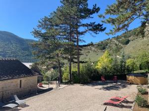 Maisons de vacances Gite Belle vue 3 Etoiles avec terrasse privee au Manoir Du Charme Gorge Du Tarn : photos des chambres