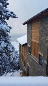 Chalets Chalet Luxe Piscine chauffee, vue lac, 400m pistes : photos des chambres