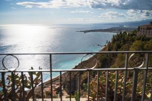 Splendida Casa A Taormina " Casa di Anna "