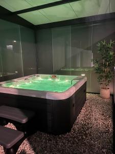 47 Heaven Luxury House