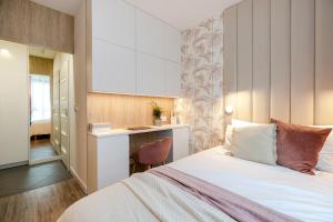 Studio Wola Apartament Kasprzaka - WiFi + smart TV