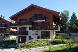 Appartements La Grange de la Foret : photos des chambres