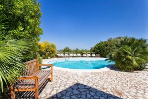 Villa Malaya con 2 piscine per 18 persone img33