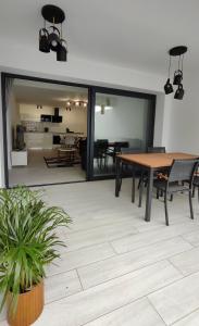 Superior Apartment, Casilla de Costa