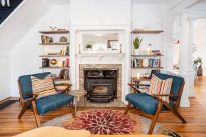 1850 Catskills Farmhouse on 8 acres in E. Durham