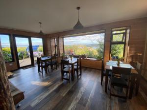 Cabañas y hostal Aurora