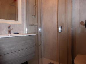 Chalets Chalet La Plagne Montchavin Les Coches, 6 pieces, 10 personnes - FR-1-329-87 : photos des chambres