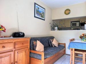 Appartements Appartement Climatise avec Terrasse - 100m de la Plage - 4 couchages - Parking et Menage Inclus - FR-1-251-444 : photos des chambres