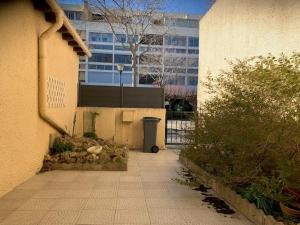 Maison lumineuse 3 ch, jardin, clim, garage, proche Thermes - FR-1-503-164