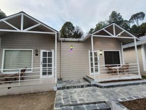 DLS Nature Trinket Resort - Dalhousie with Swimming Pool