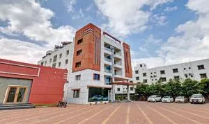 Hotel Sai Sangam - Mālegaon