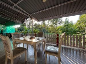 Stay Leisurely Organic Brew Pool 2BHK, Karjat