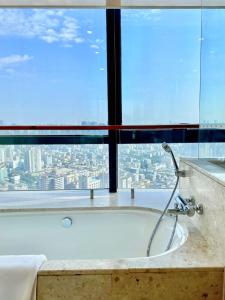 Swissotel Foshan, Guangdong - Free shuttle to Canton Fair