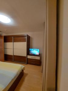 Luxury Two-Bedroom Apartment room in GrandVille Apartments