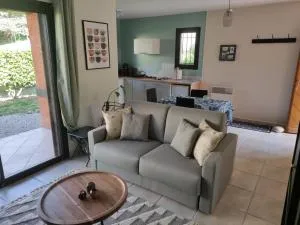 Charmant T2 moderne au calme avec jardin vue sur Canigou - Campôme