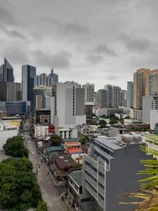 VICTORIA DE MAKATI Two (2) Bedroom Up and Down Condo