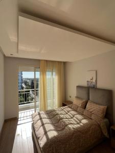 Shiny appartment in Prestigia