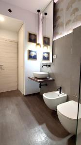 King Suite with Spa Bath