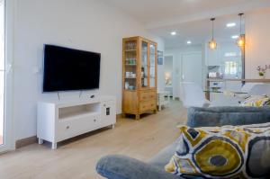 Laja Bermeja, piscina y primera línea de La Barrosa