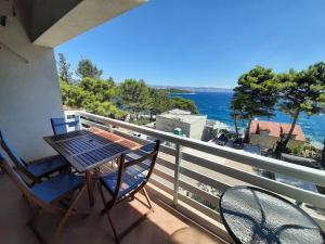 Attractive Beach Apartment - Vitarnja!