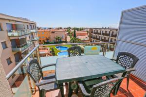 LITORAL COSTA DORADA - MILLET Only familias