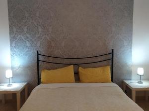 Two steps from Rialto bridge