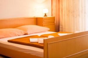 Apartments Lopar 178