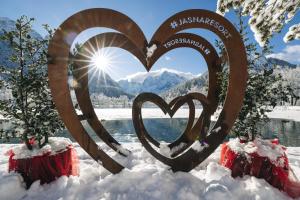 JASNA NATUR Resort by the lake