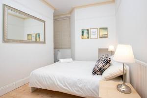 Elegant 3Bedroom Apartment in the Heart of Chelsea