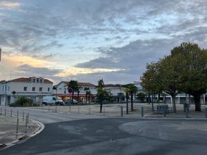 Appartements A La Plage et Au Soleil de St Palais sur Mer : photos des chambres