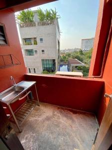 Ratanawong Place 560