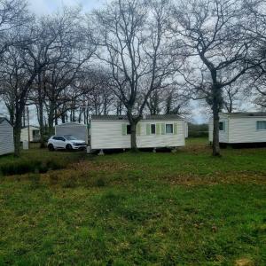 Campings Bungalow 6 pers. pres du puy du fou : photos des chambres